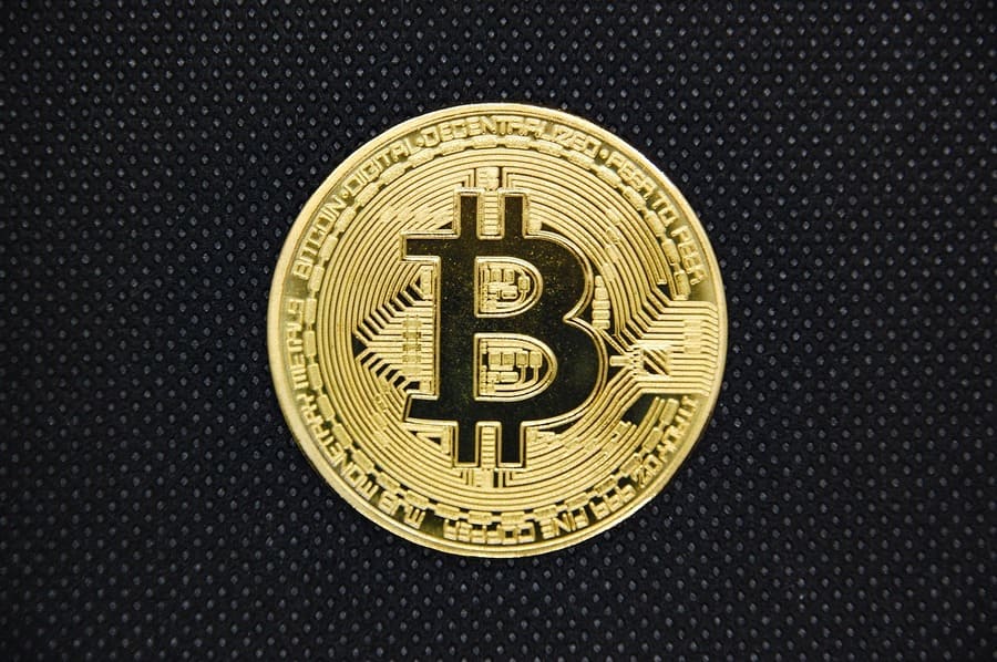 ビットコイン|企業資産としても注目